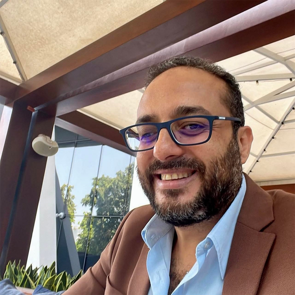 حسام مصطفى ابراهيم